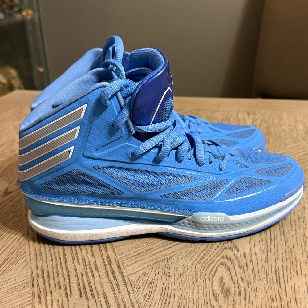 Adidas ADIZERO 05/14 Blue/White BASKETBALL Sneakers Sz US 8